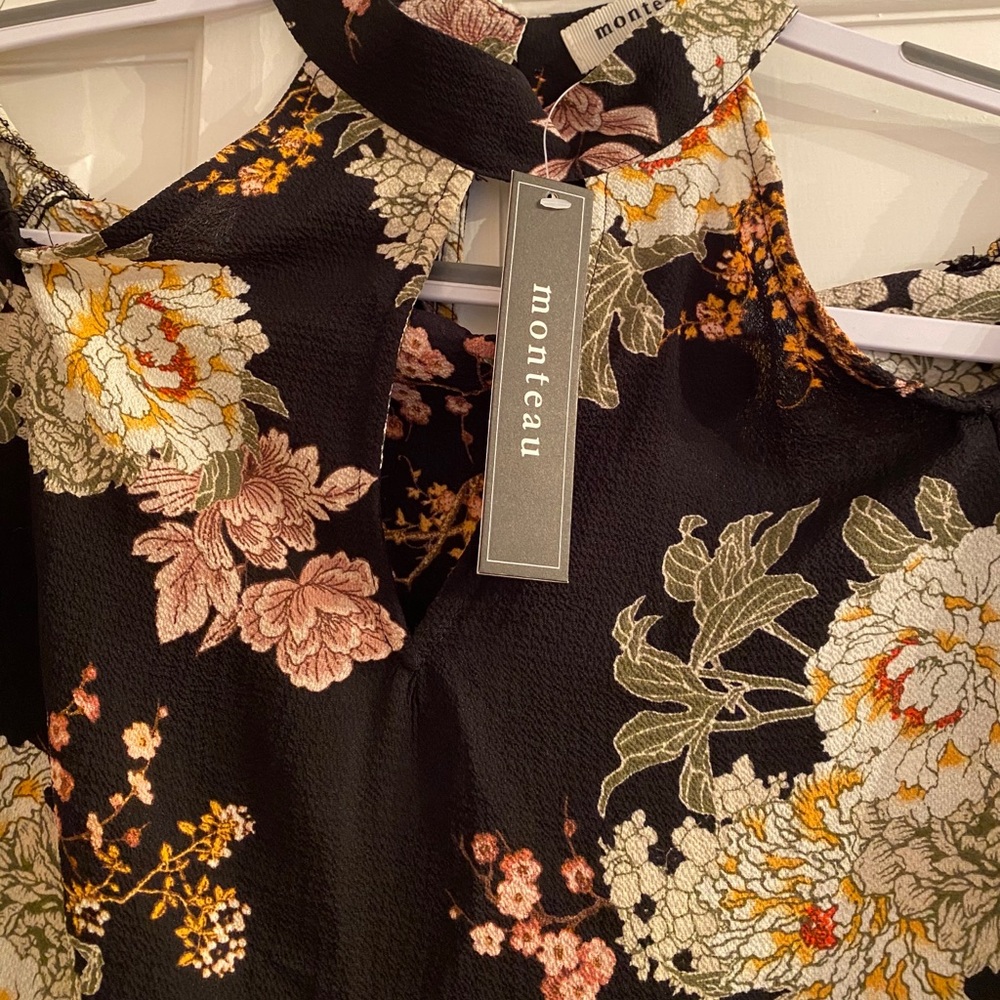 NWT Monteau top